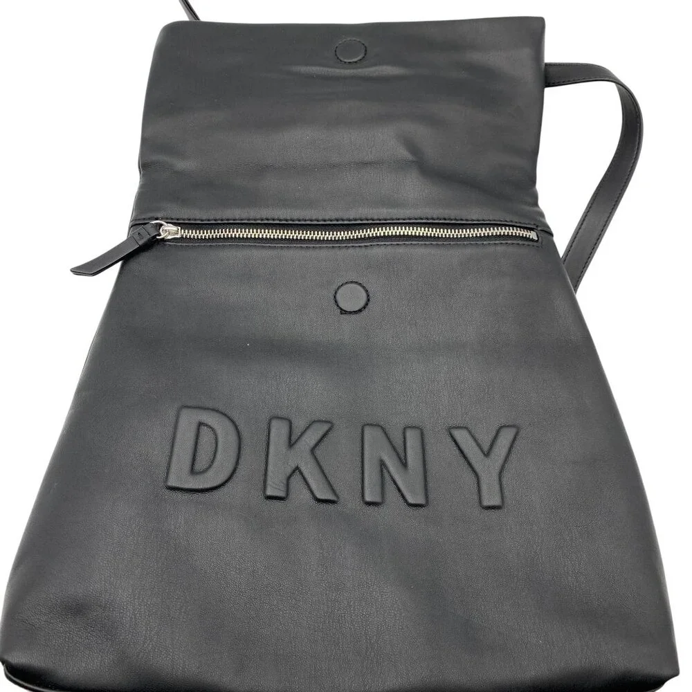 DKNY Tilly vegan leather backpack Logo embossed‎ Black City Career Travel